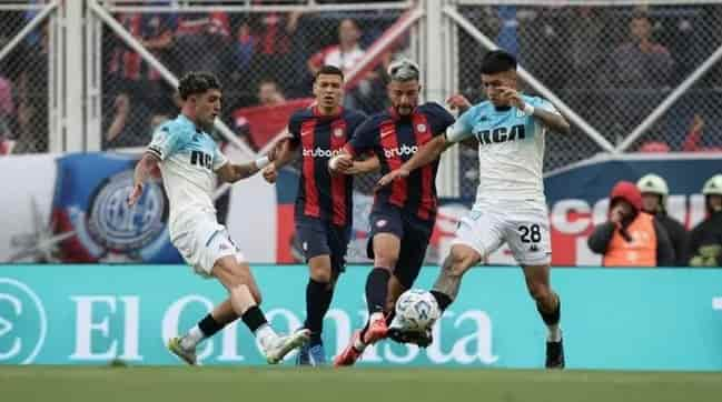 Racing se lo dio vuelta a San Lorenzo y quedó cerca de la punta