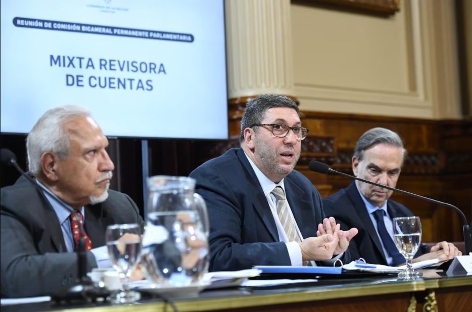 Diputados y senadores se disputan el control del proyecto que reforma la AGN