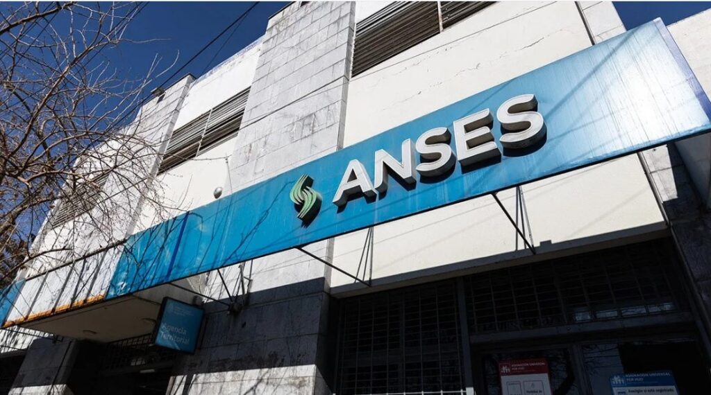 Calendario de pagos ANSES: quiénes cobran hoy miércoles 28 de mayo